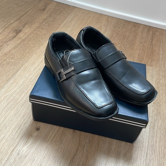 Max + Jake Shoes - Picture 6 of 6